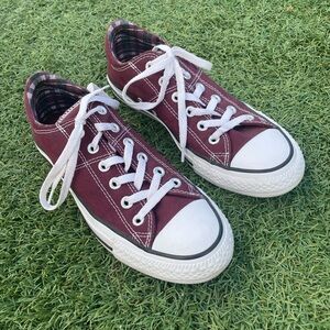 Converse All Star Chuck Taylor Madison Padded Tongue Sneakers Women's 9 Maroon